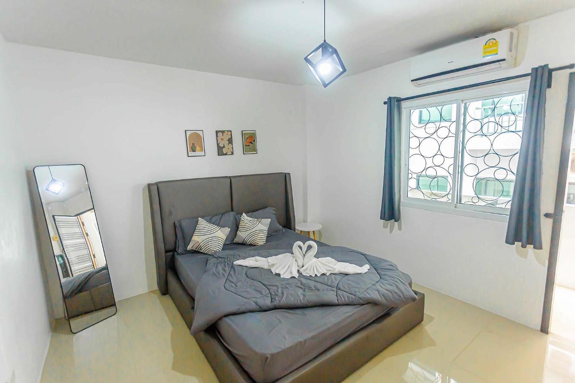 Hotel The Sunset Bangsaen Ban Rong Khoei