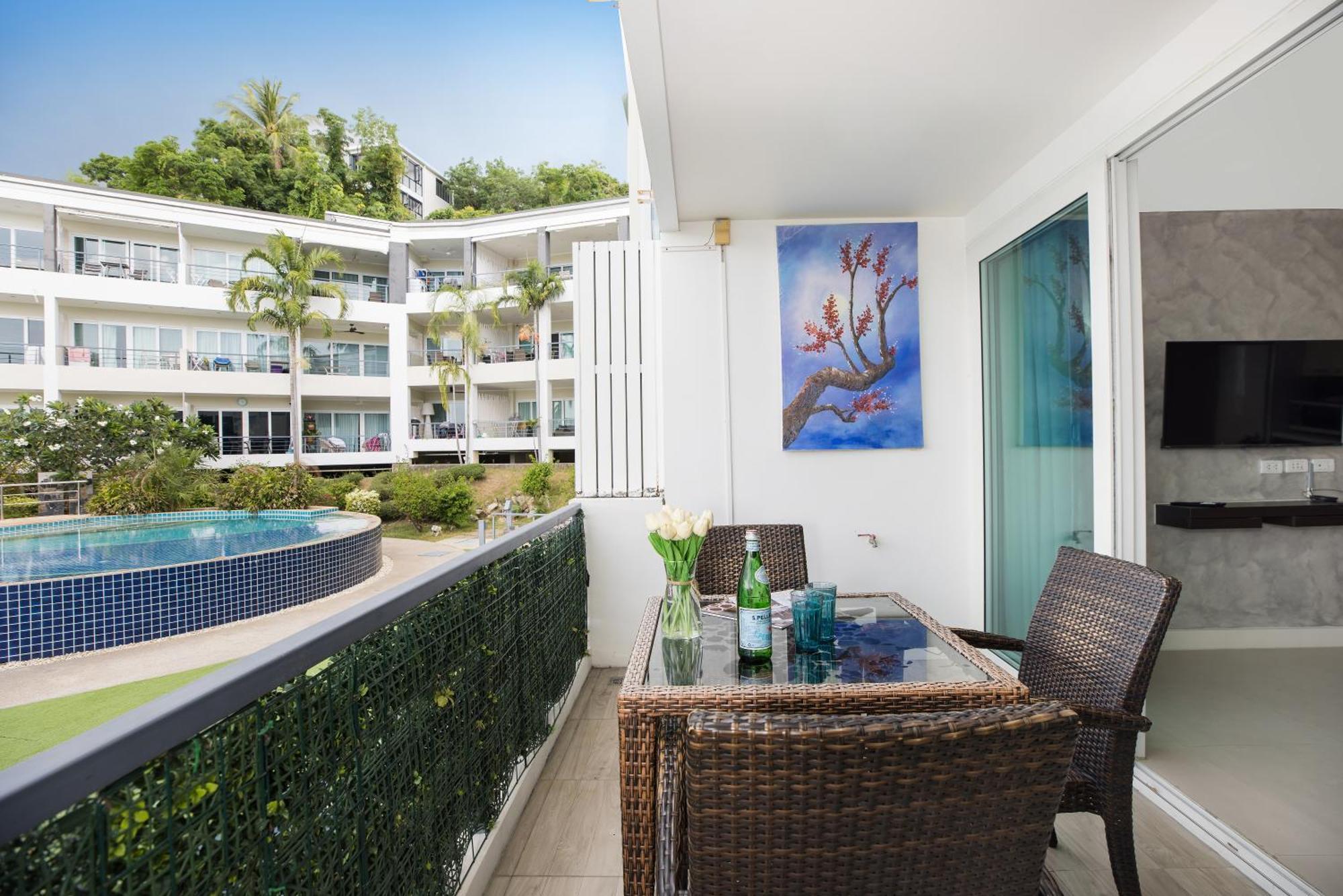 Apartment Woodbridge At Karon Butterfly Ban Karon