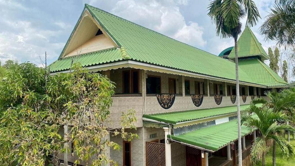 Phuphan Park Hotel Sakon Nakhon