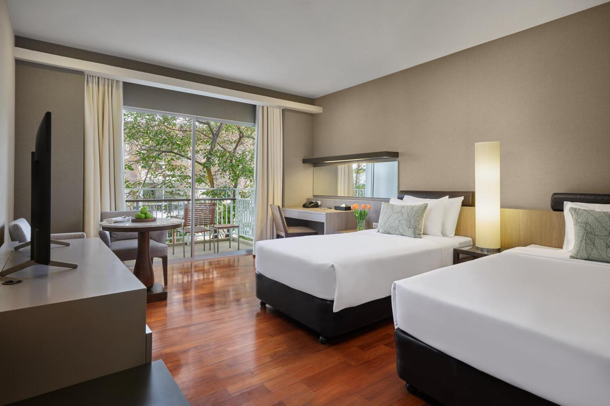 The Park Nine Srinakarin Hotel Banguecoque