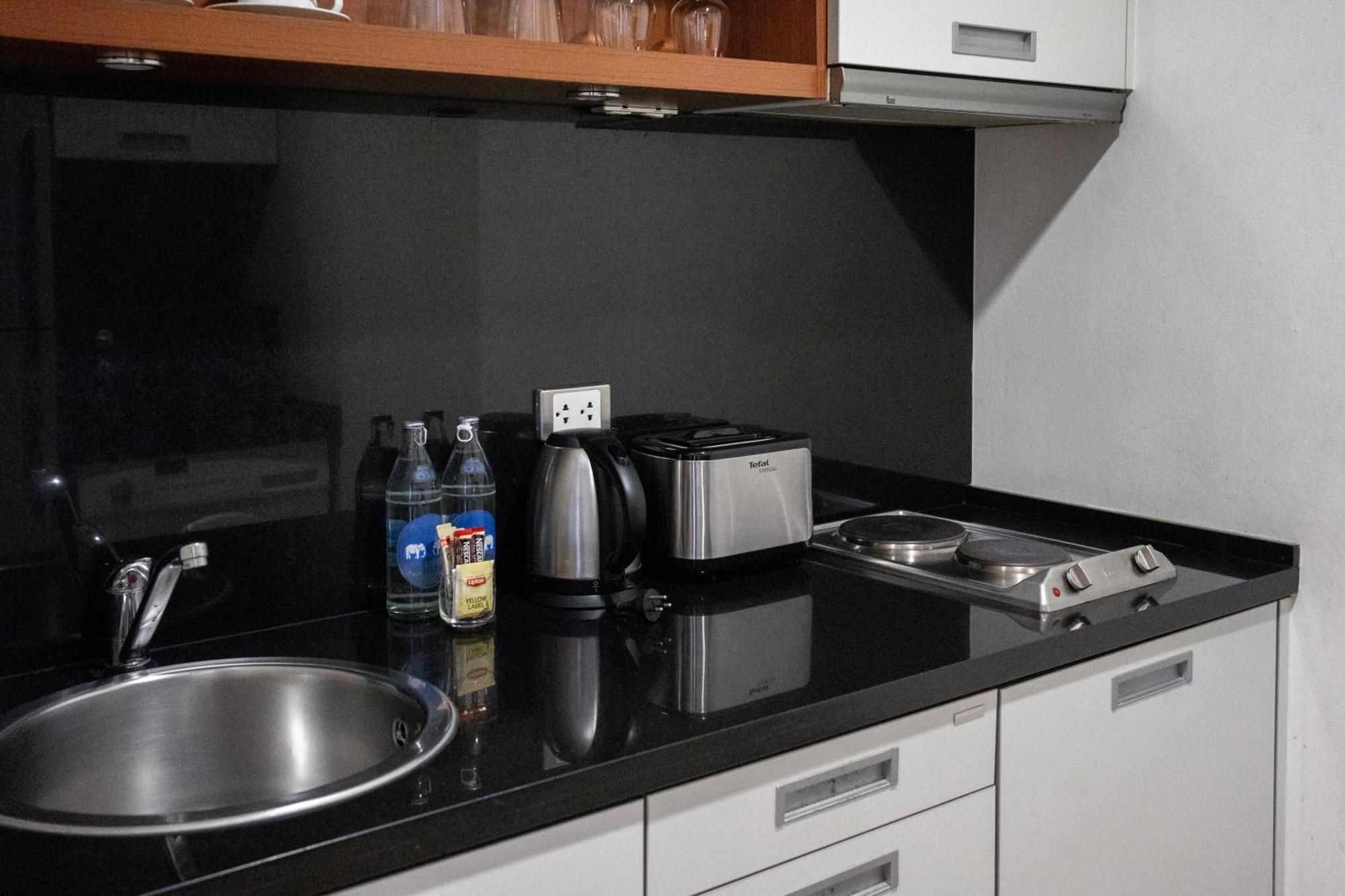 The Park Nine Srinakarin 4* Banguecoque
