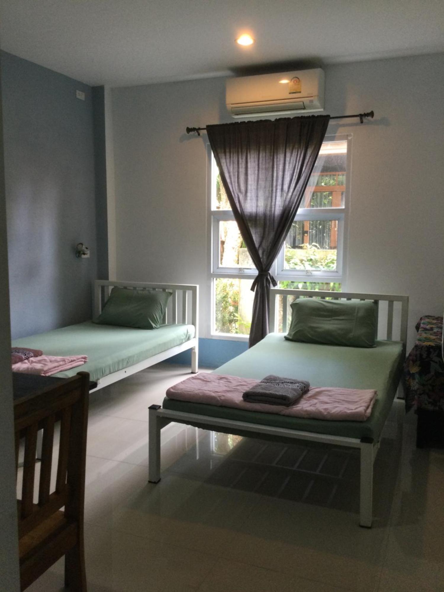 Hostel Ananas Samui *