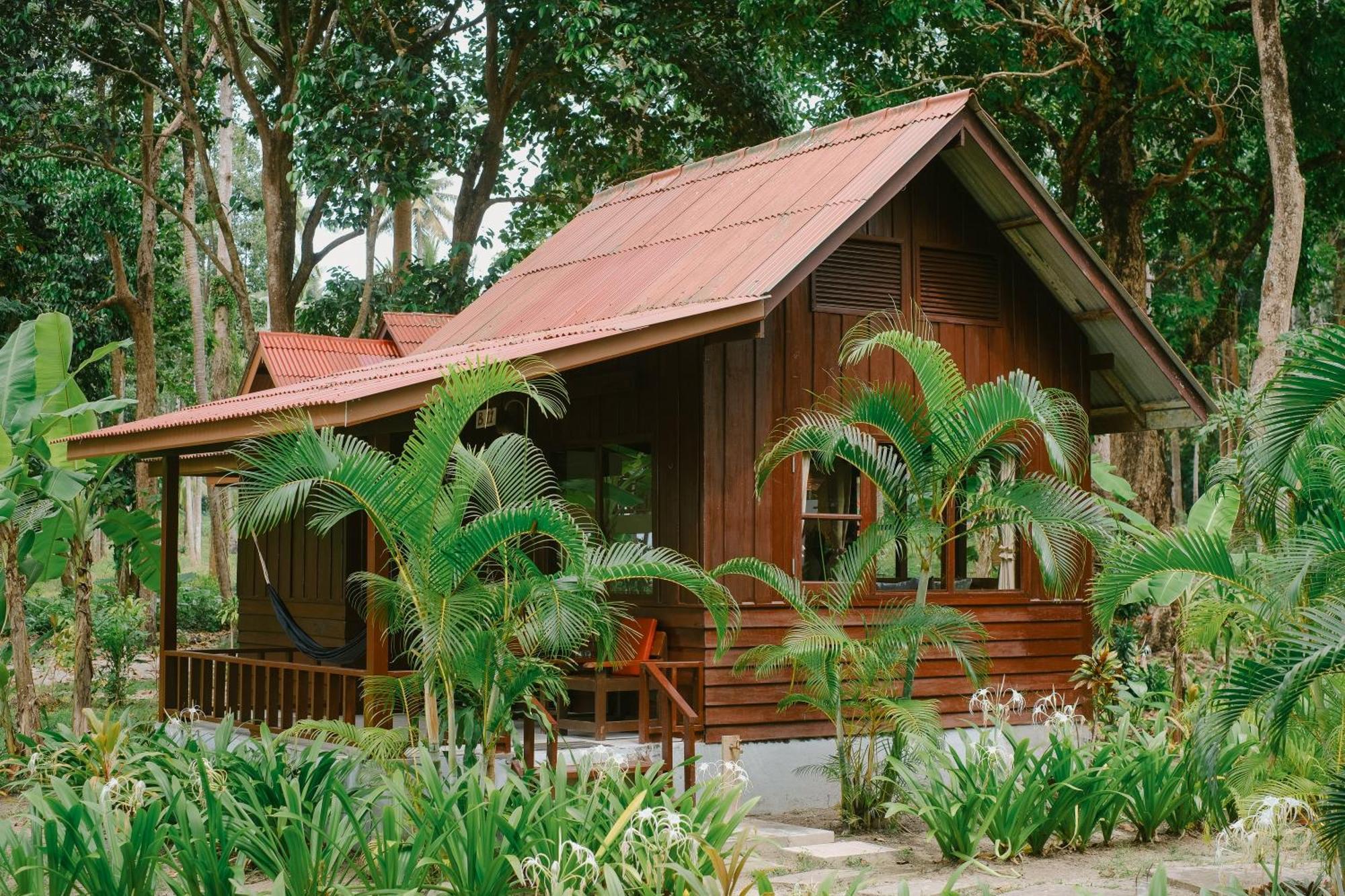 Joy And Restaurant Guest house 2*