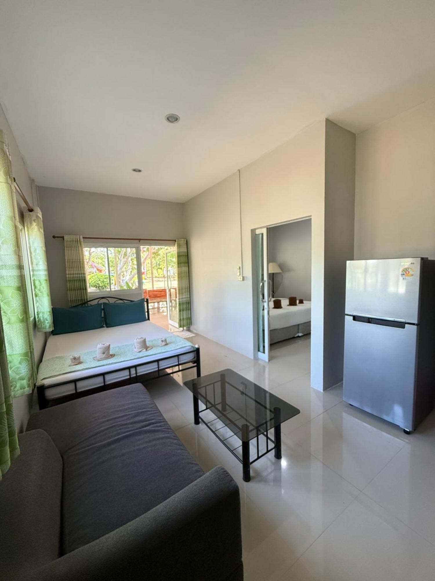 Wandee * Ban Krut (Prachuap Khiri Khan)