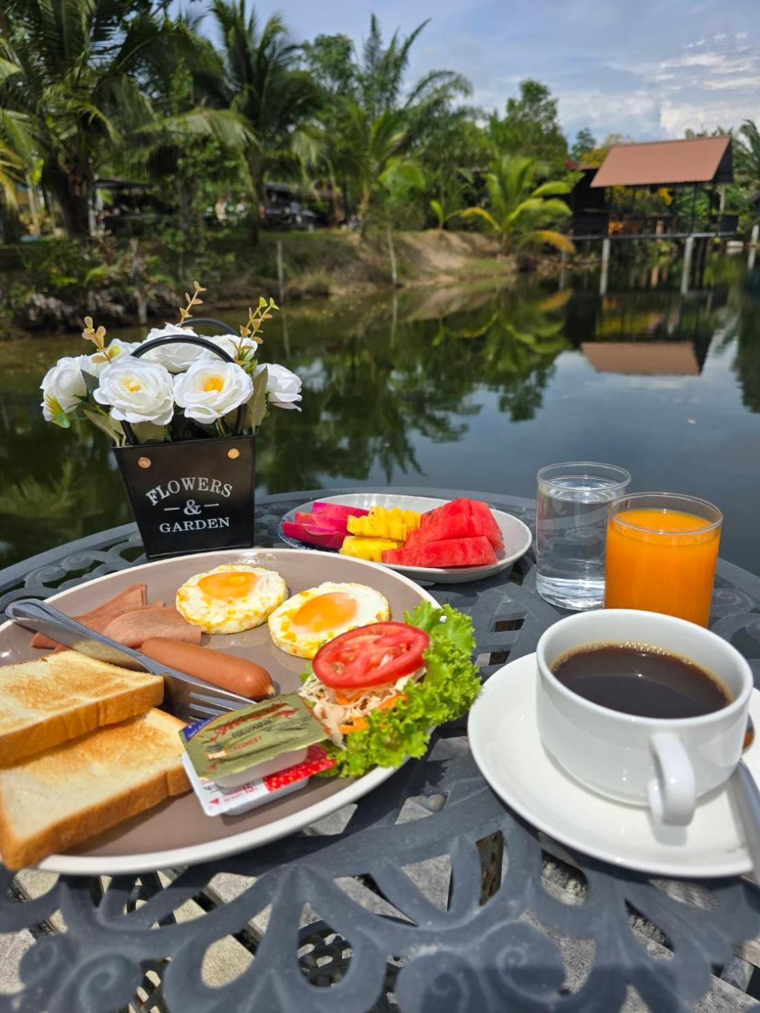 Resort Baannai View 3*
