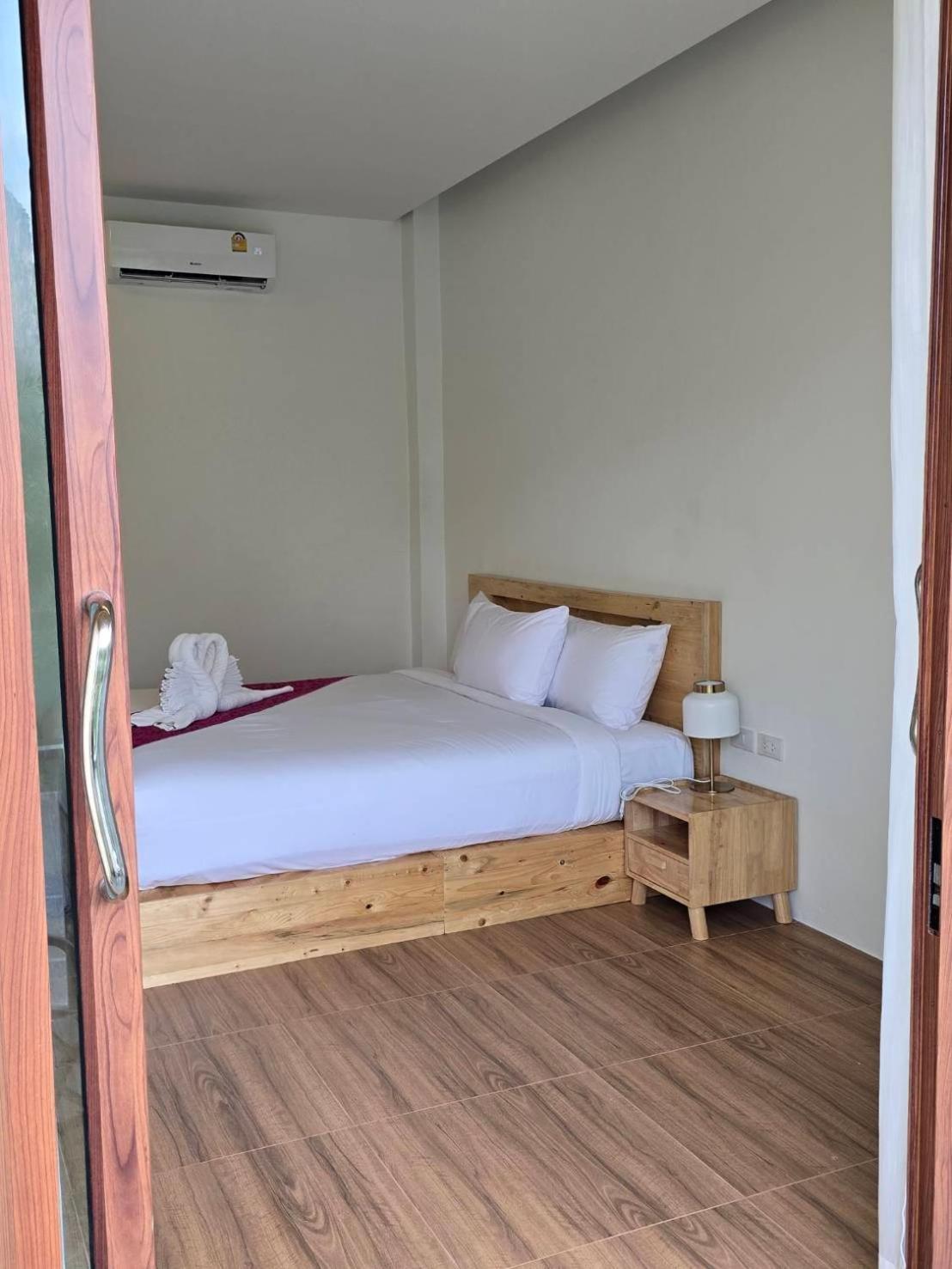 Baannai View Resort