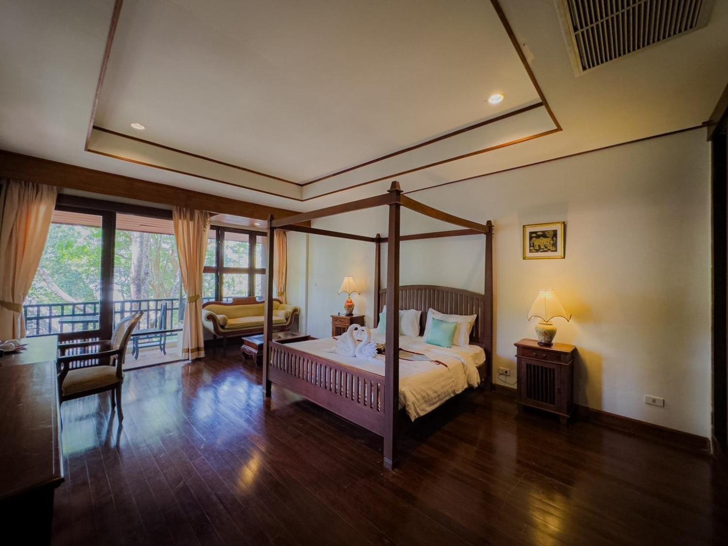 Kooncharaburi - Hotel 3*