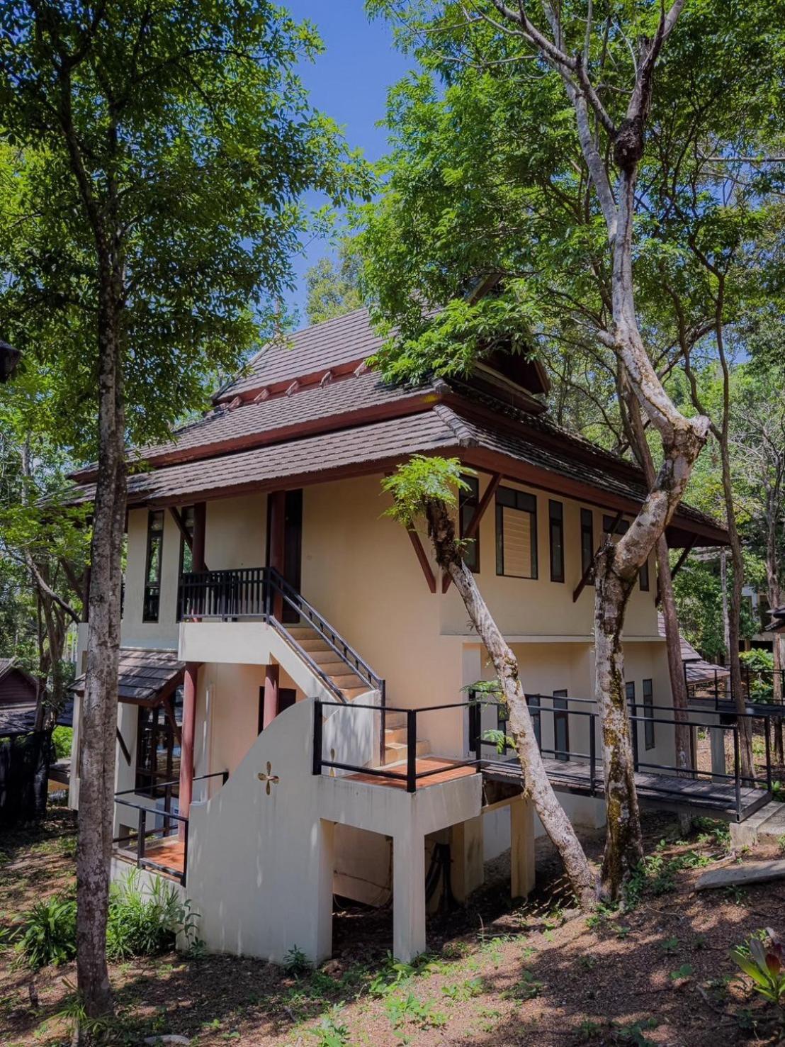 Kooncharaburi - Koh Chang