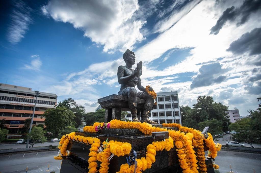 ลีลาวดี ซอยมหาดไทย รามคำแหง65 Mahadthai * Bangkok