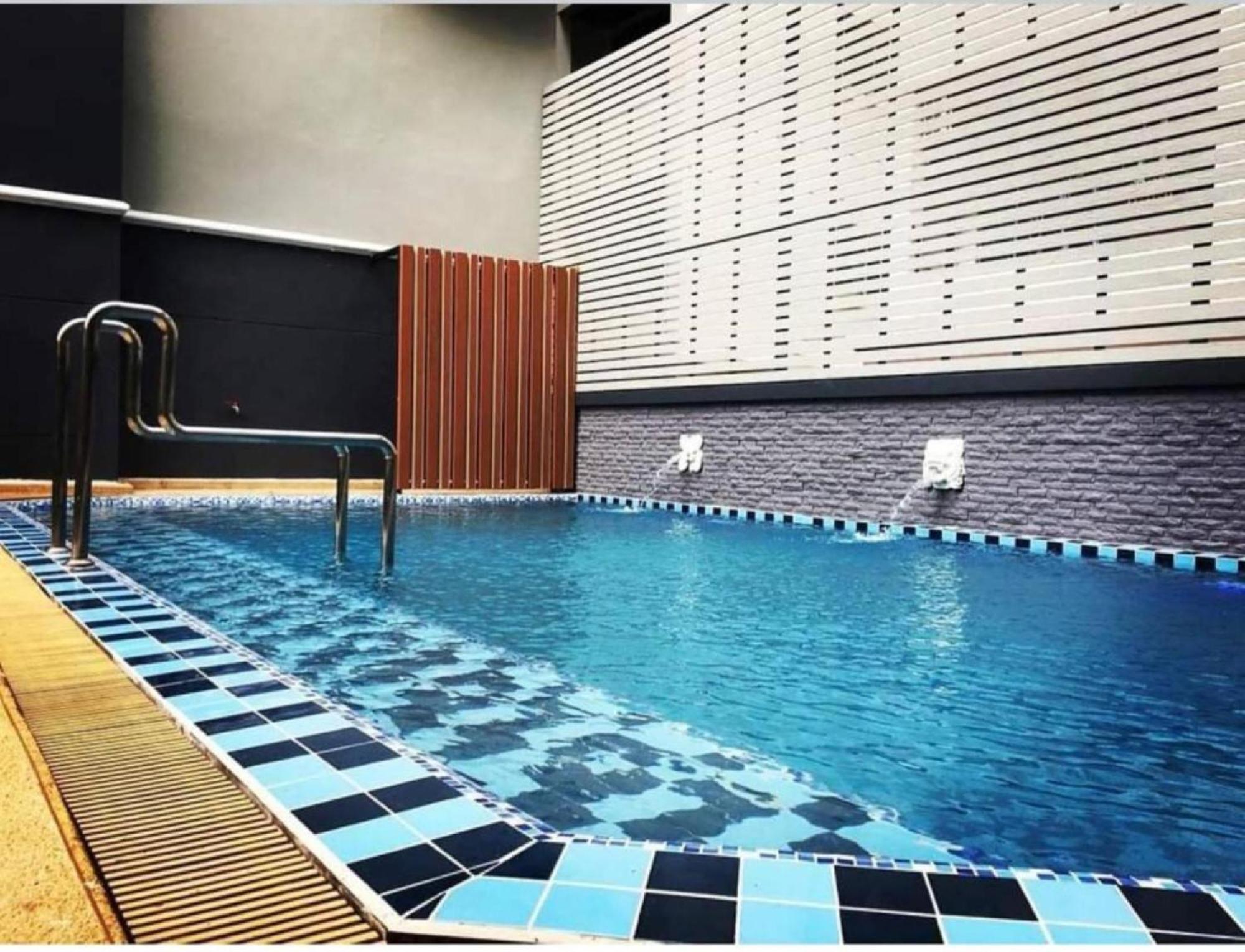 ลีลาวดี ซอยมหาดไทย รามคำแหง65 Mahadthai Apartment *