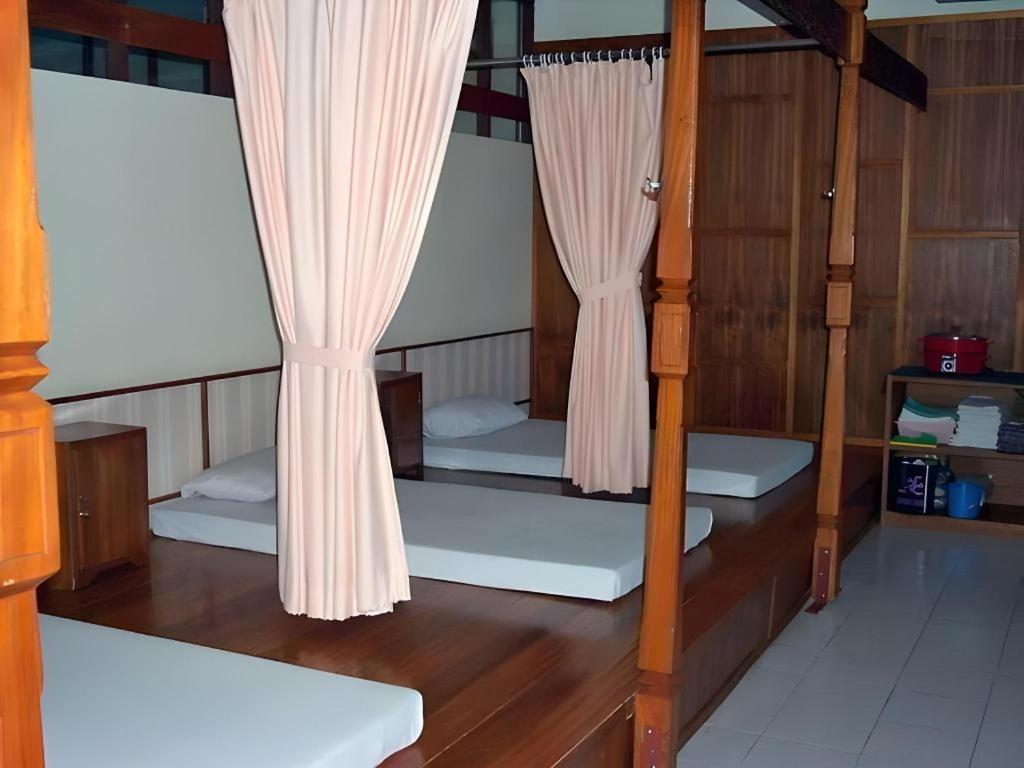 Hotel River Kwai Village 4*