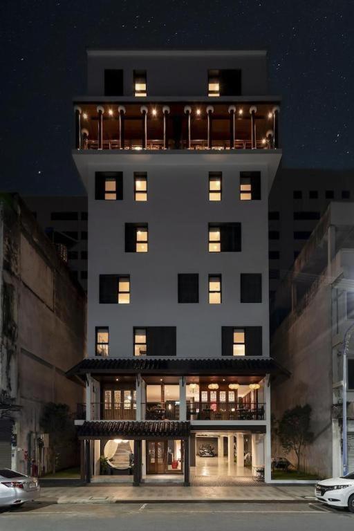 Hotel Sakura 2*