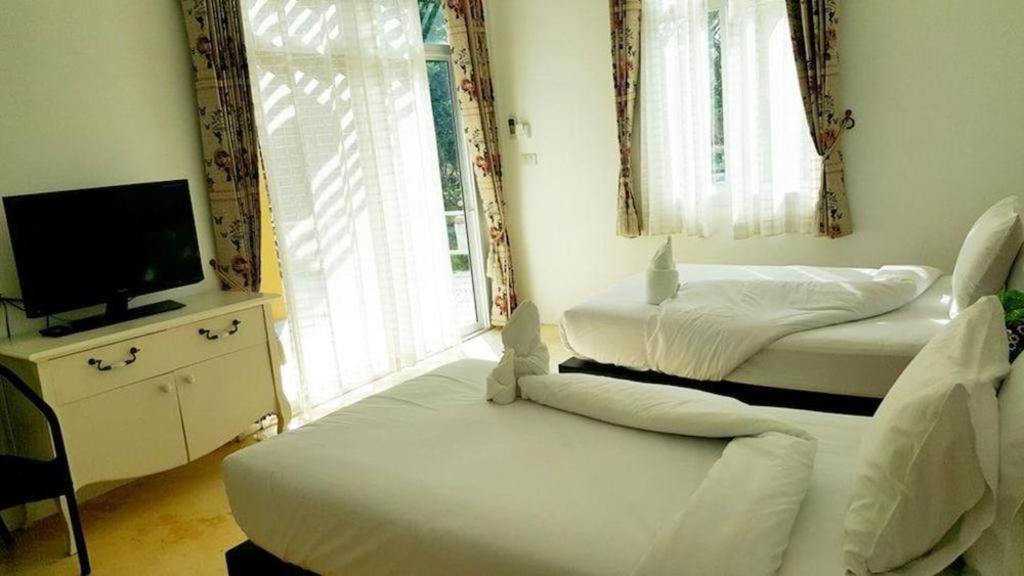 Resort Ozono 3*