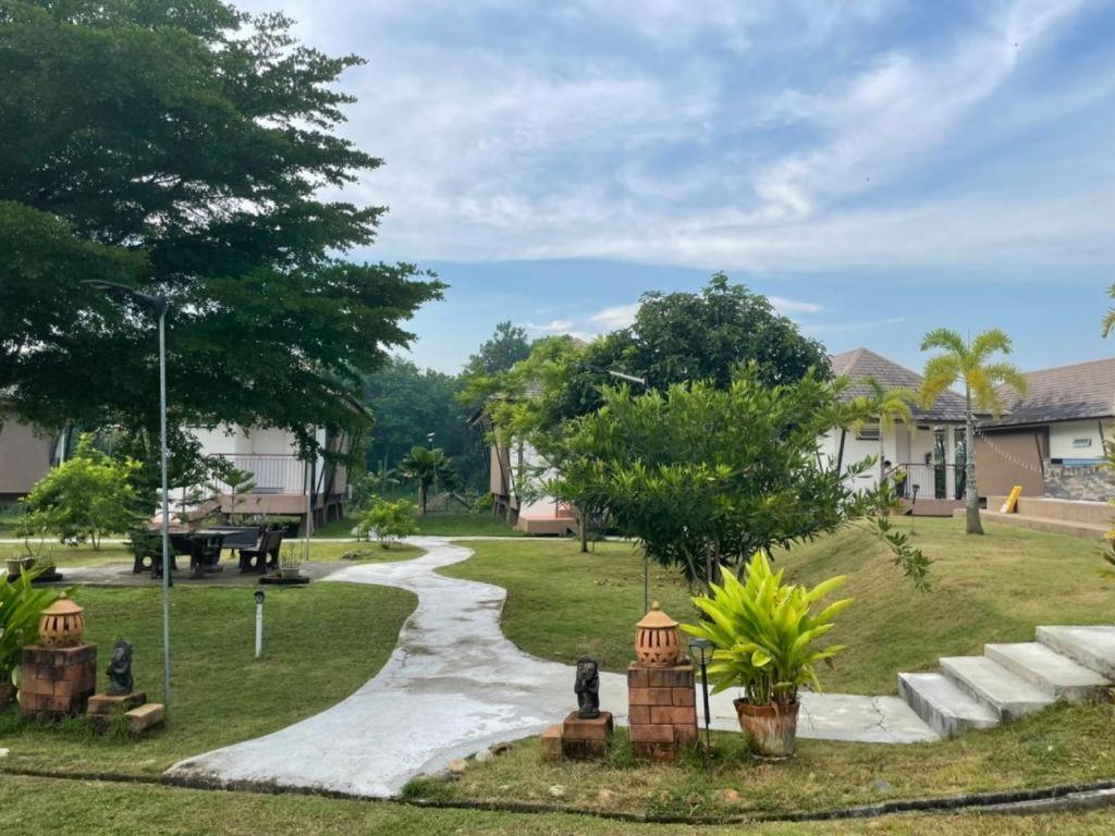 Tipparika Riverview - Adult Only