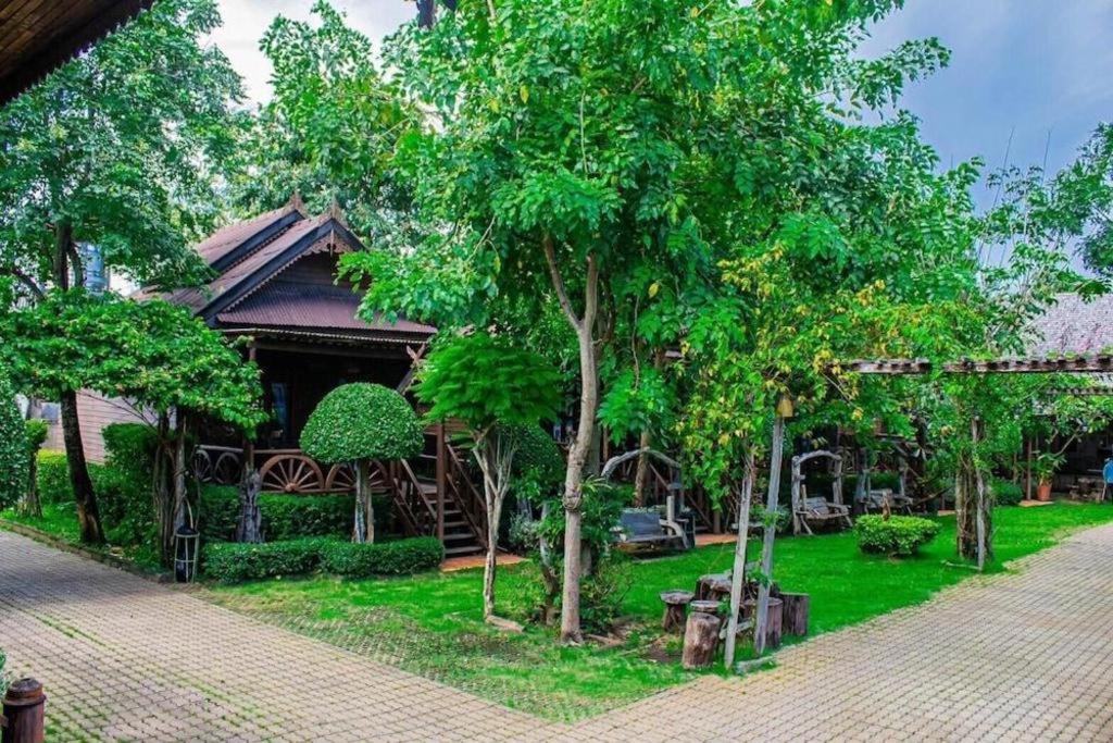 Baan Baitan Resort Rayong