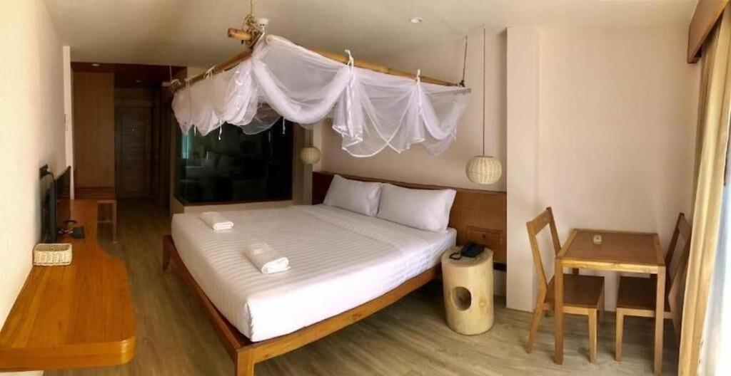 Resort Sealey 3*