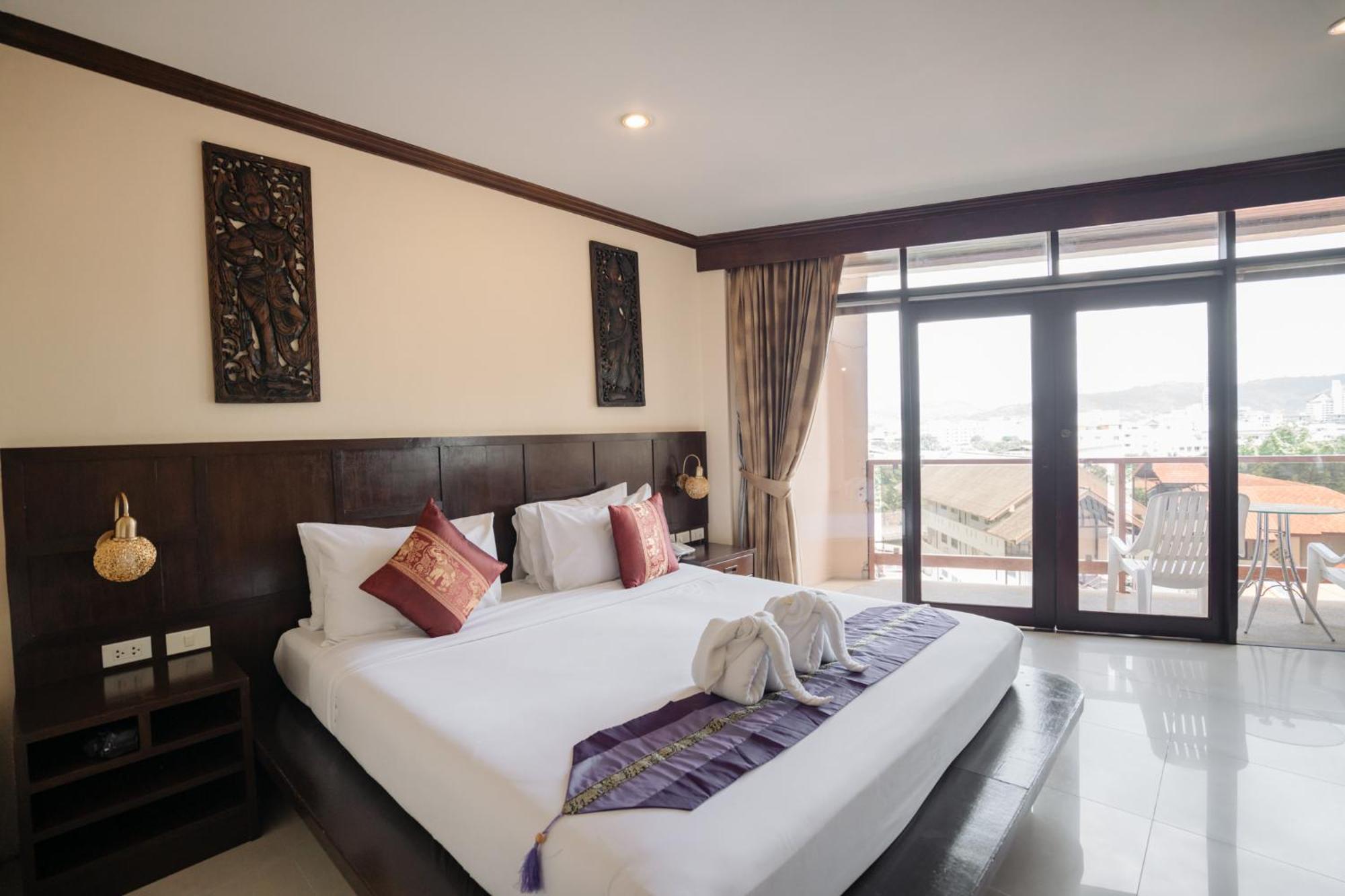 Resort Club Bamboo Boutique Patong