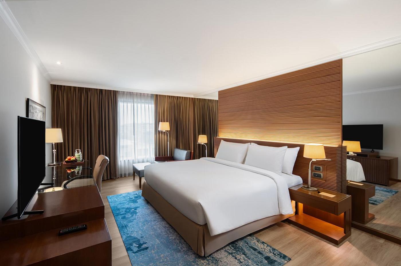 Dusit Princess Srinakarin 4* Bangkok
