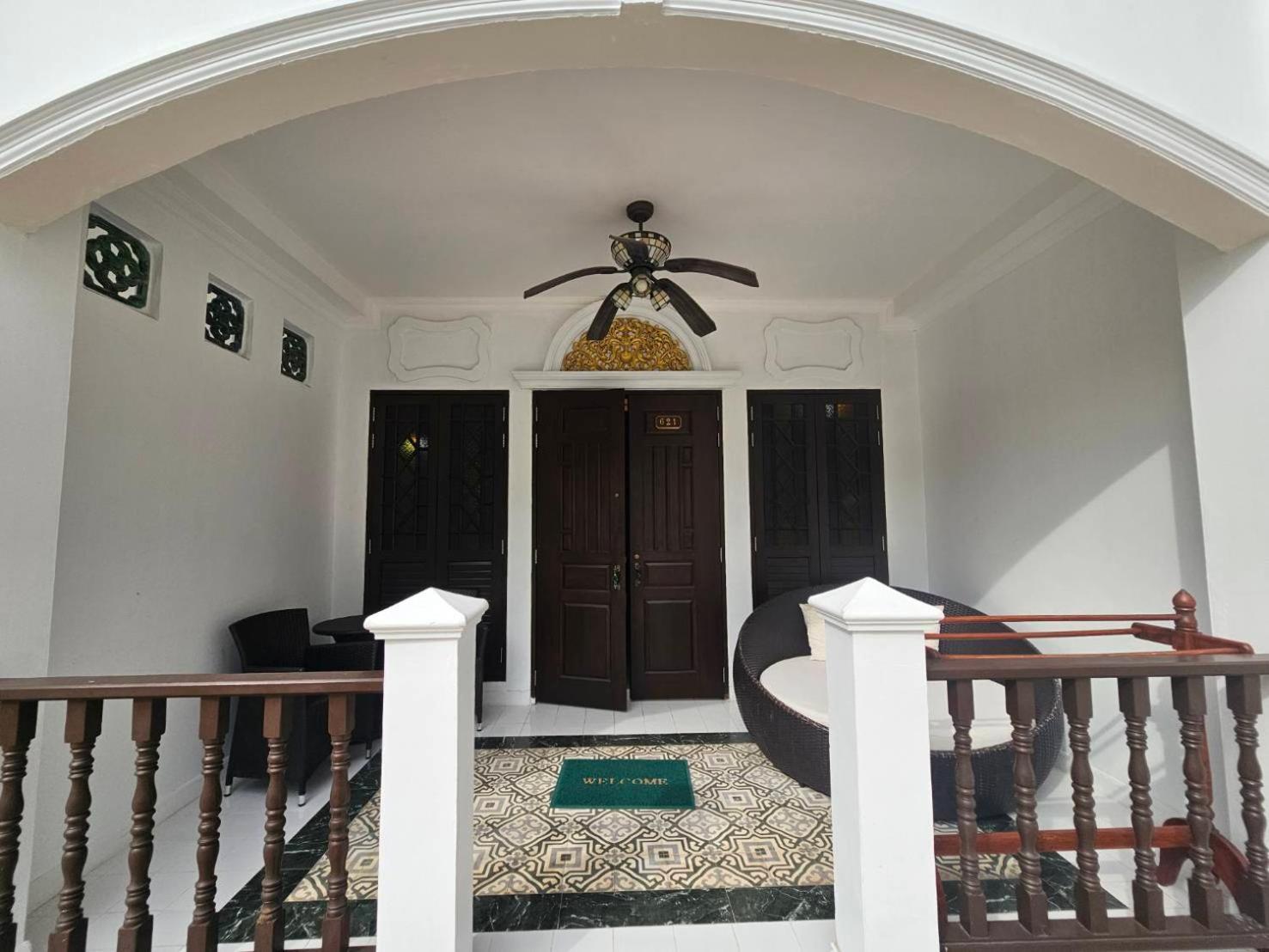 Racha Island Resort 4*