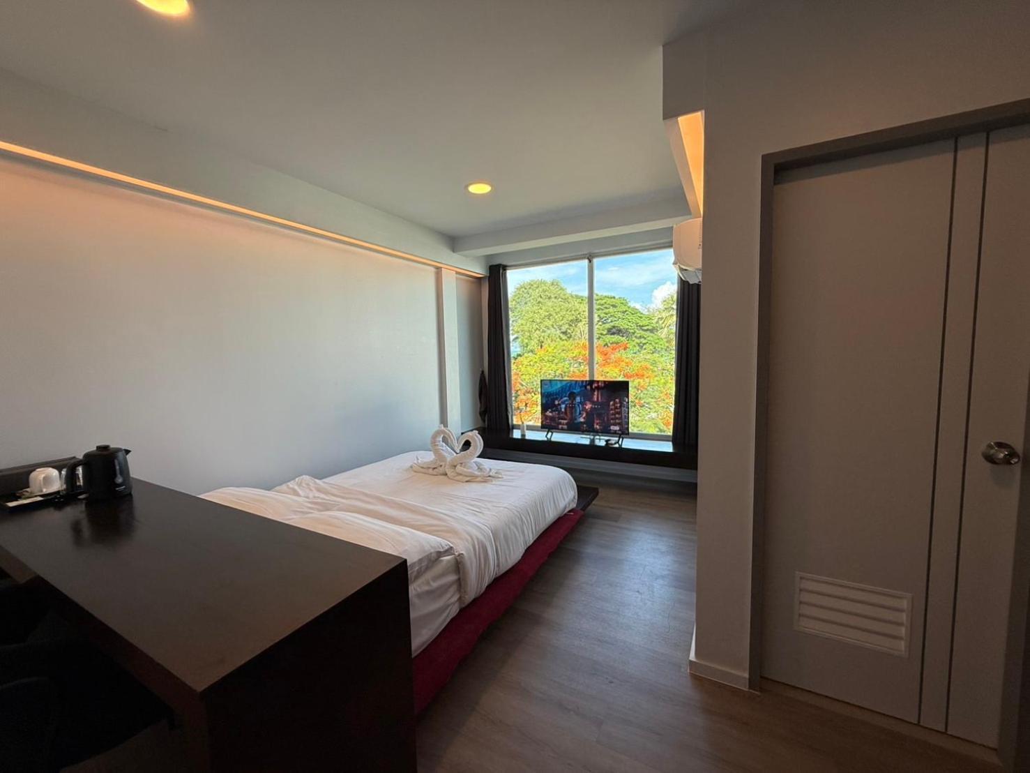 P168 Samui