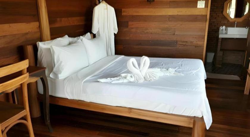 Gin's Greenery 4* Chiang Saen