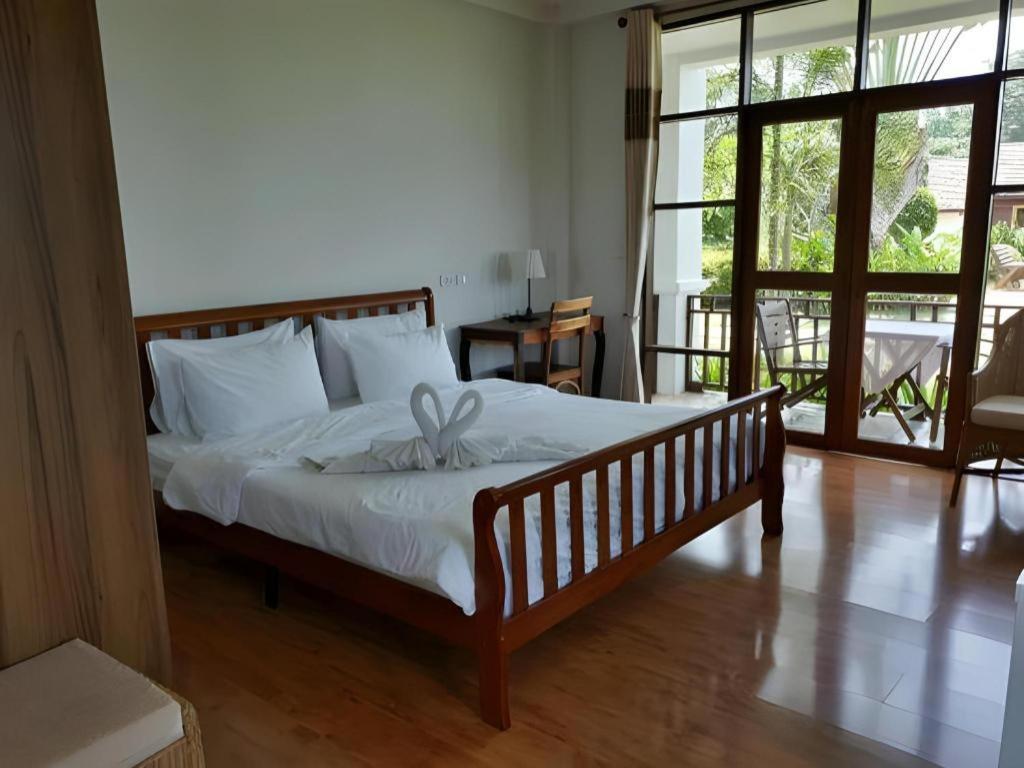 Hotel Gin's Greenery 4*