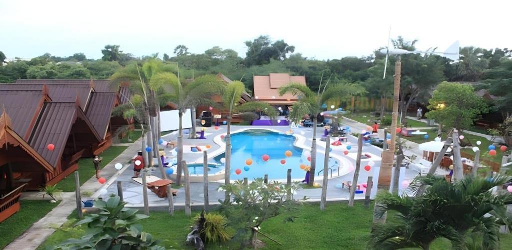 Srisawat Hua Hin