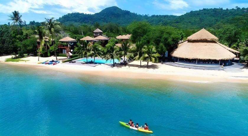 Resort The Blue Sky Resort@ Koh Payam Koh Phayam