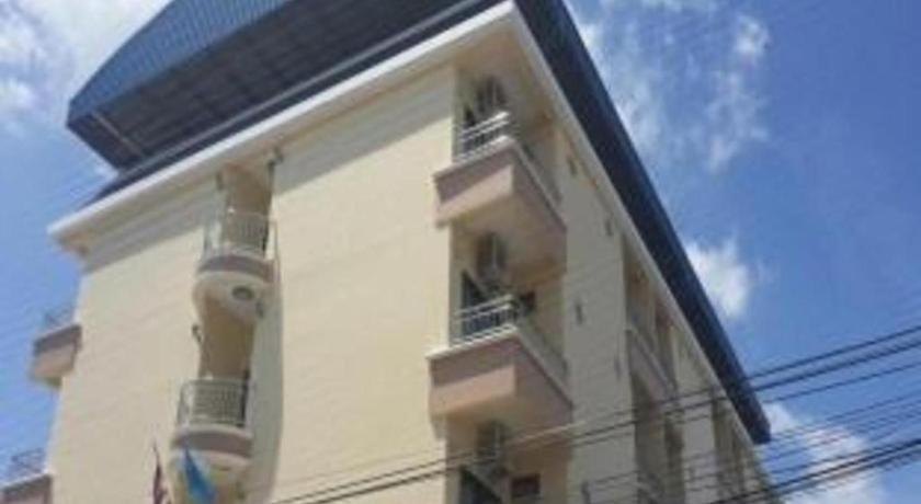 Ritzy House Hotel 2*