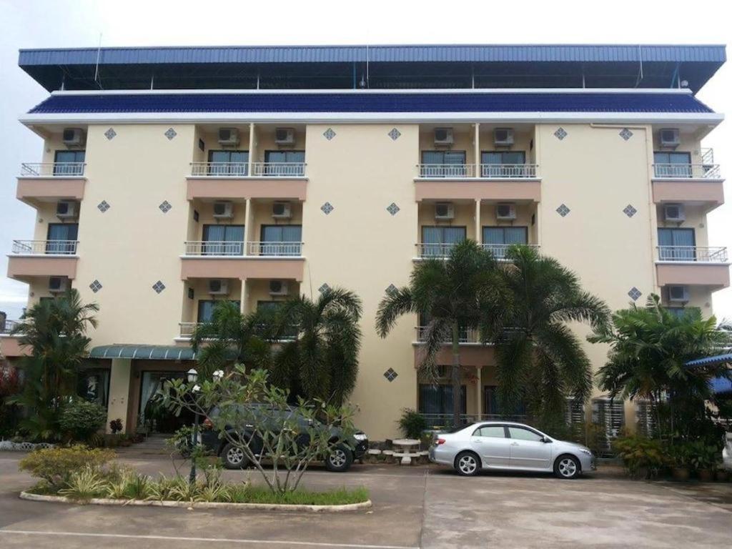Hotel Ritzy House Chumphon
