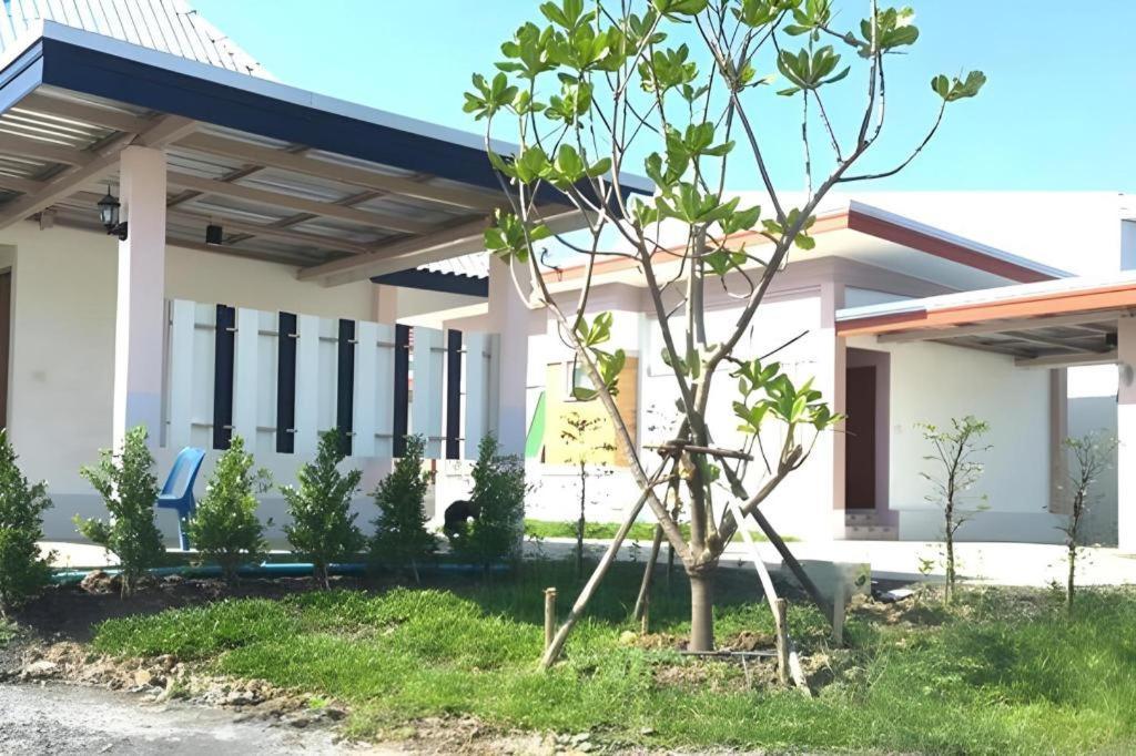 Suanrak 2* Suphan Buri