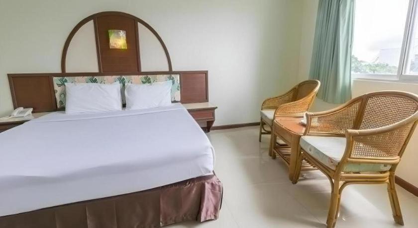 Lake Inn Hotel Hotel 2*