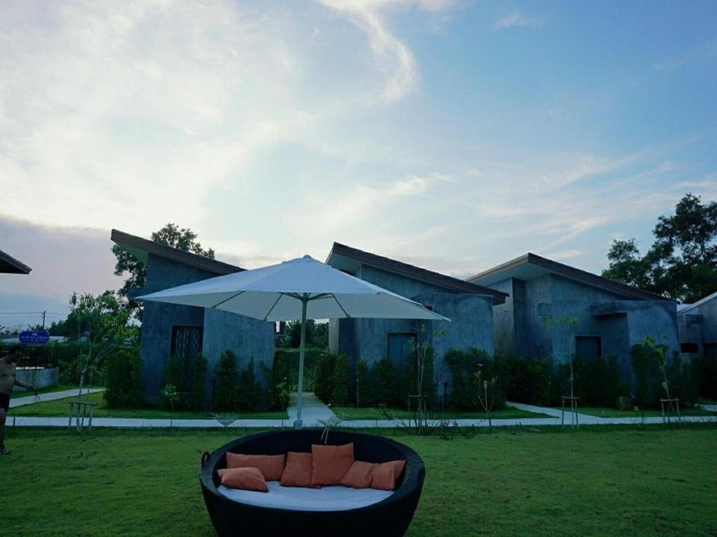 Resort Baanwaan 3*