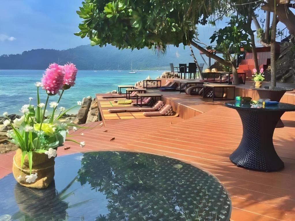 Decho Resort Koh Lipe