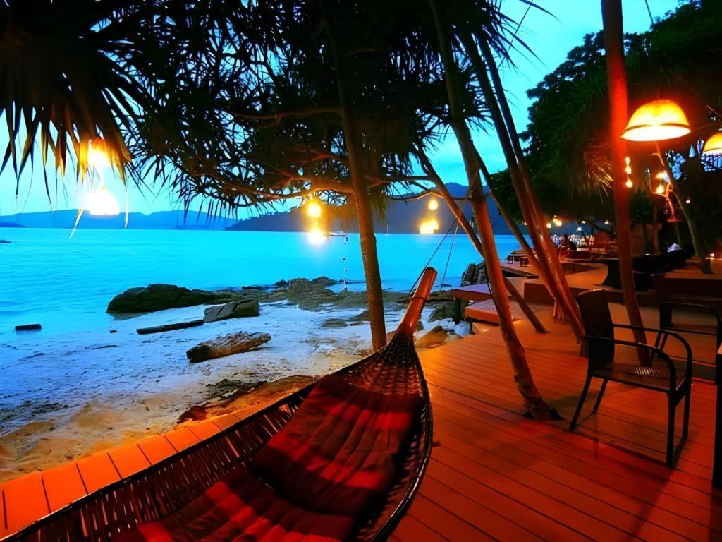 Decho Resort 2*