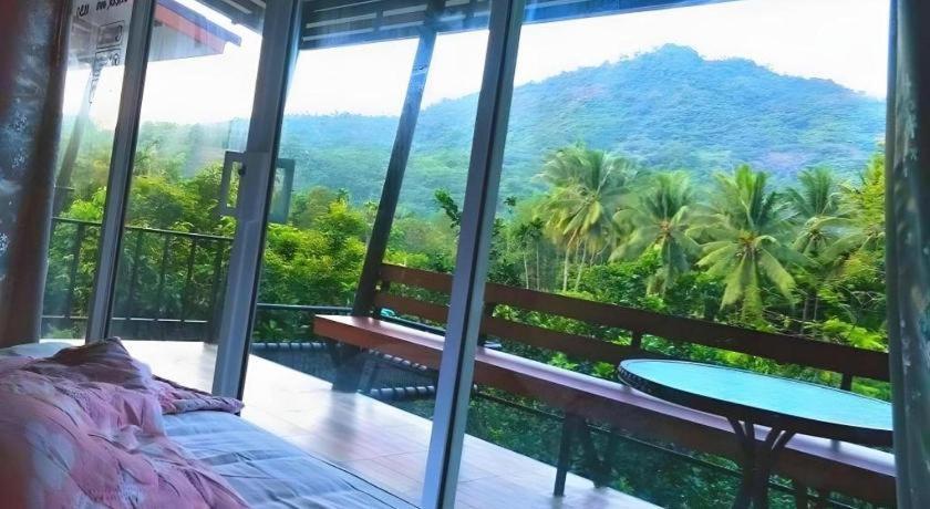 Baan Bhuriwat 3*