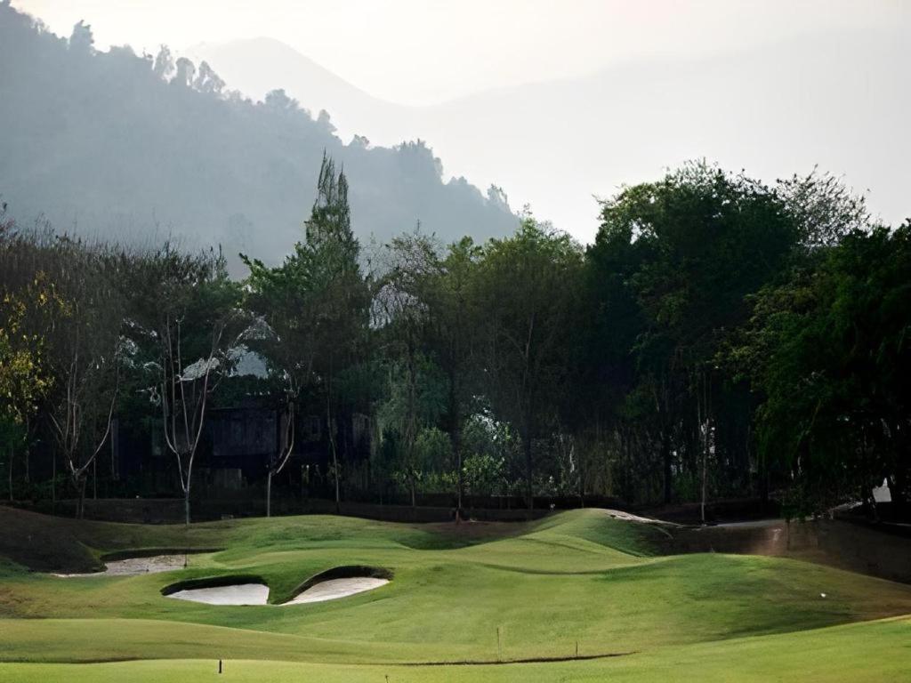 Royal Hills Golf And 3*
