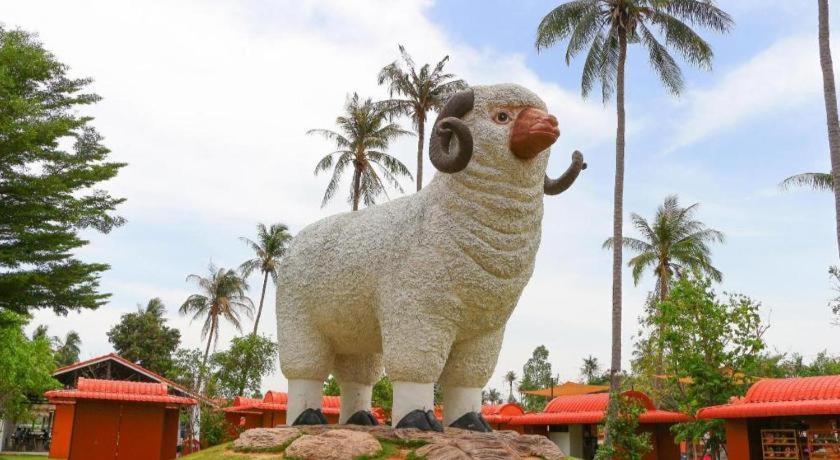 Oyo 1128 Ban Suan Meesakul Resort Ban Nong Chap Tao