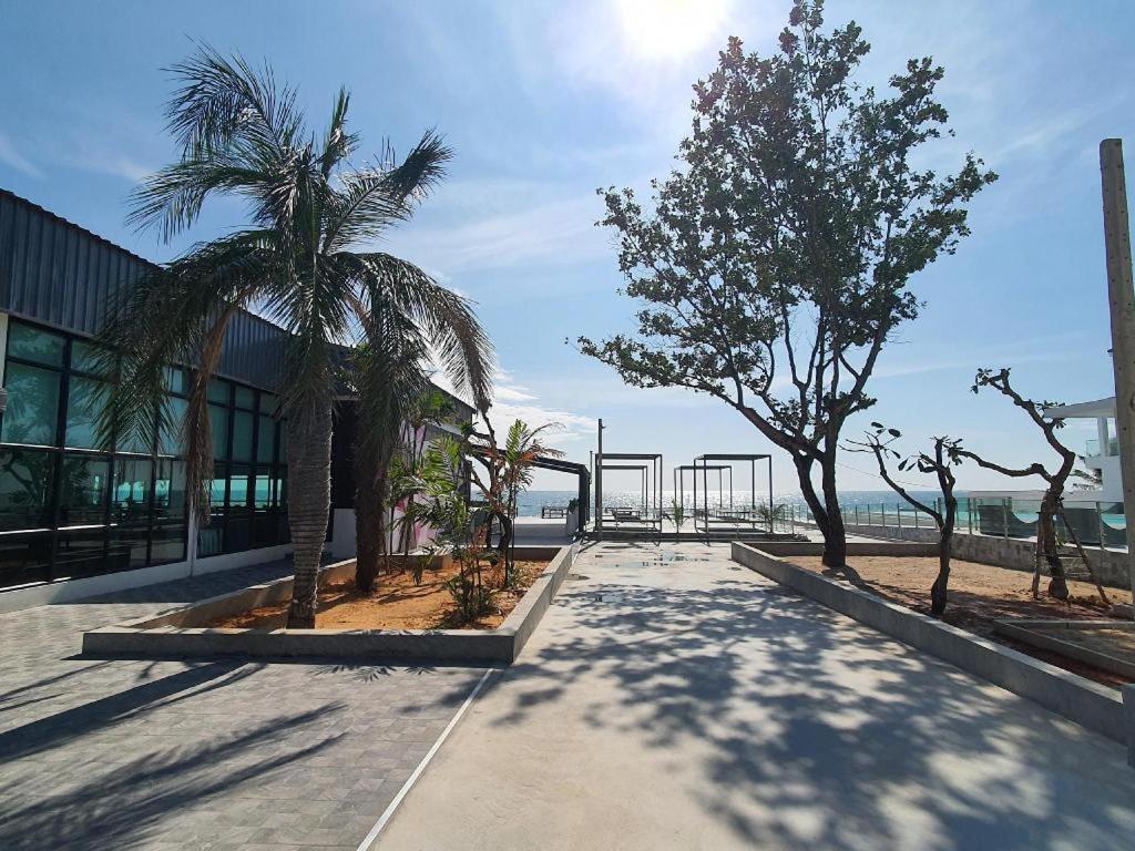 Resort Rattana Pura 3*