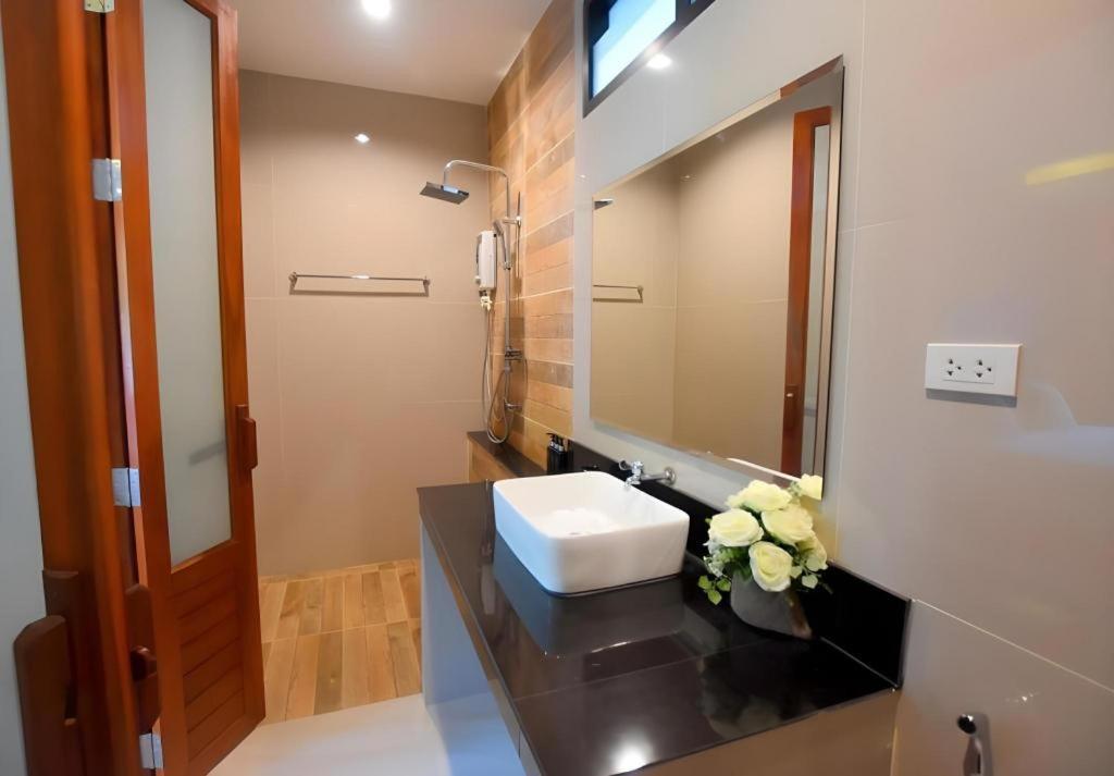 Seesea Resort 3*