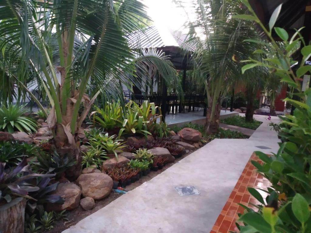 Garden Resort 3*
