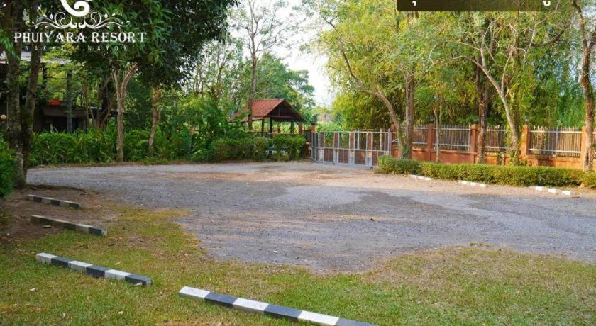 Phuiyara 3* Ban Khlong Bo