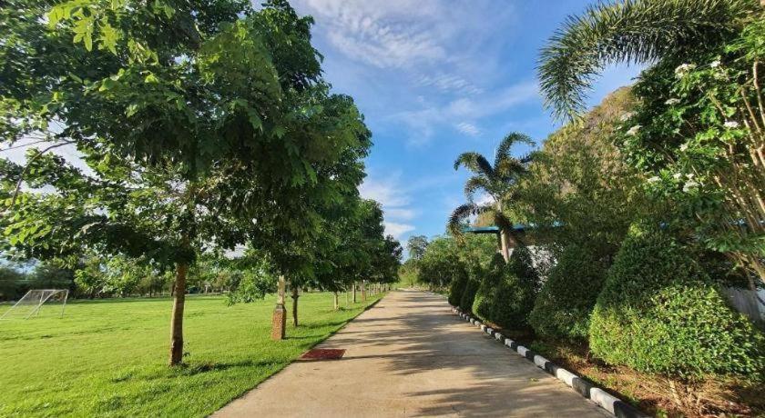 Resort Phuphayot