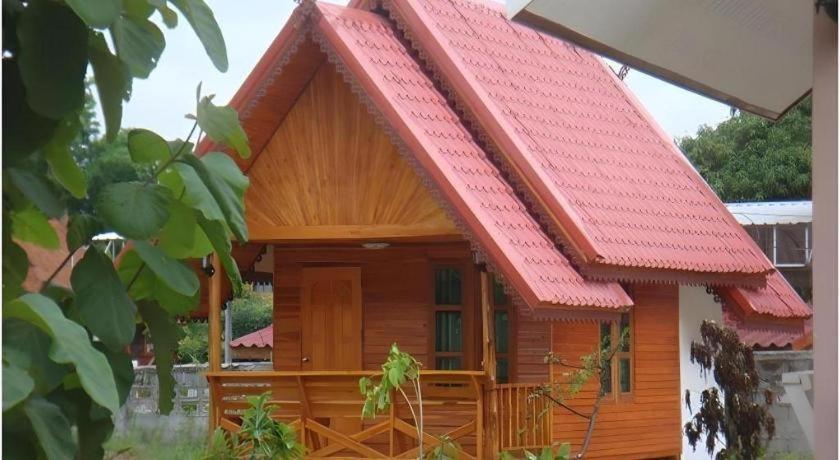 Nam Khong Tara