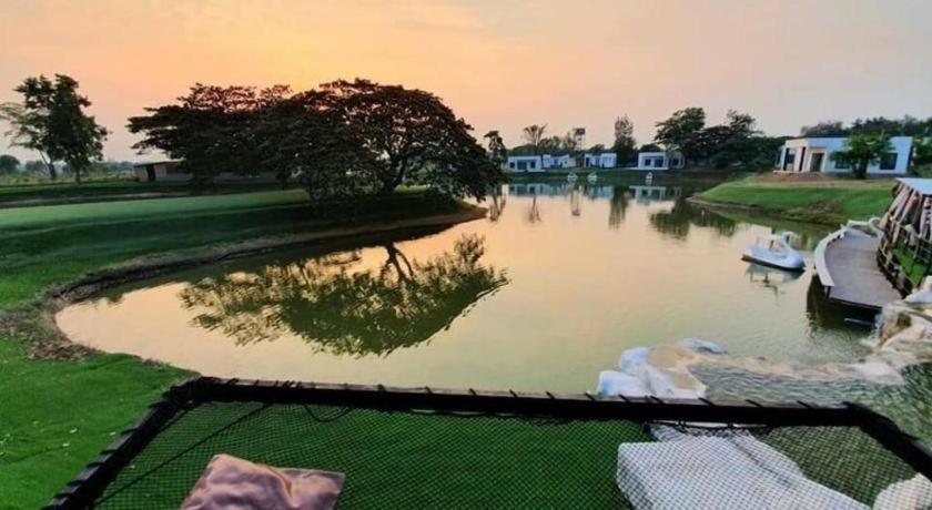 Resort I View Park 3*