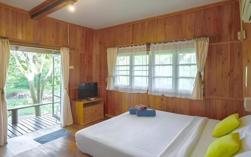 Resort Ao Phrao