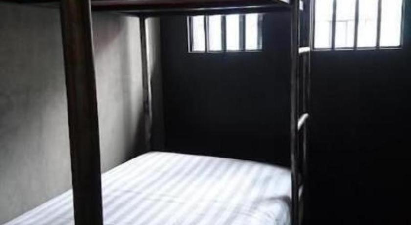 Hostel Sook Station