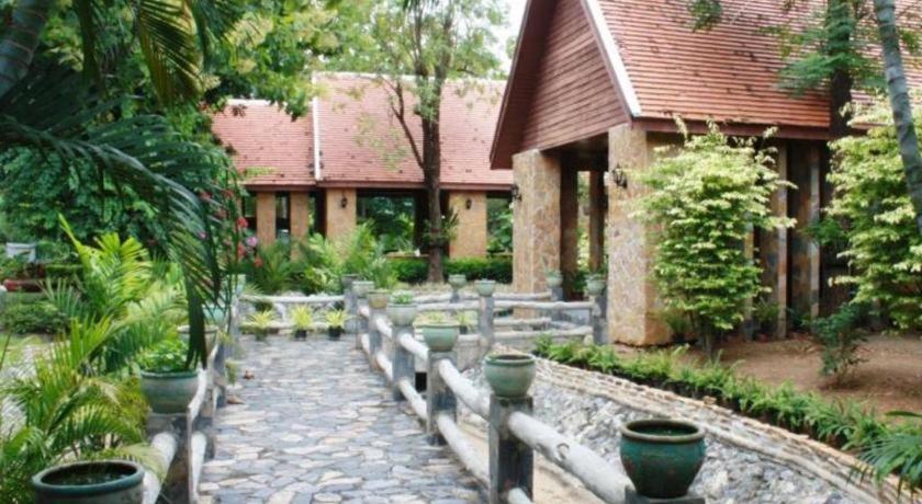 Khao Yai Country Hill 3* Phayayen