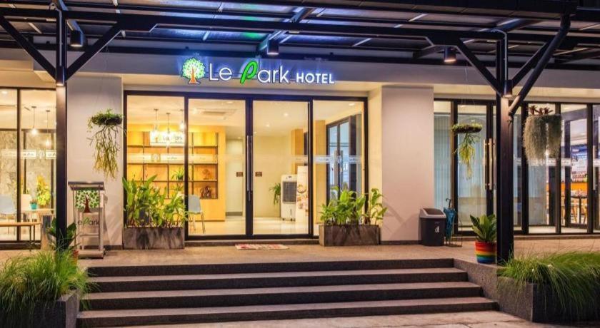 Le Park Hotel Nakhon Si Thammarat
