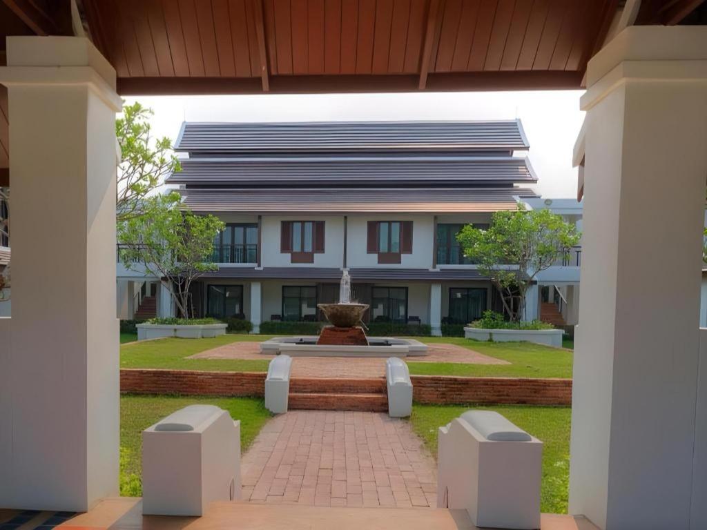 Wiangkaew Hotel 3*